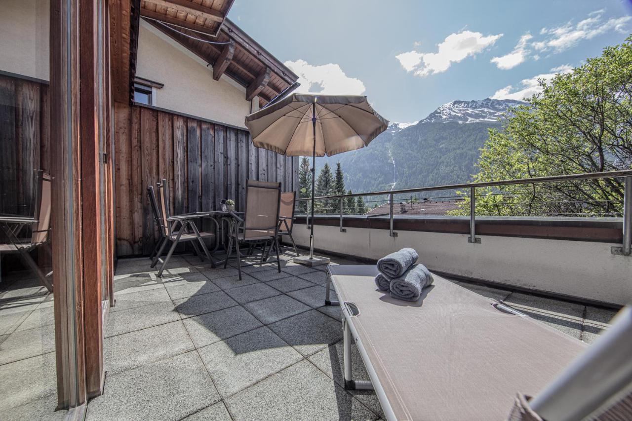 Alpenapart Gruener Längenfeld Exterior photo